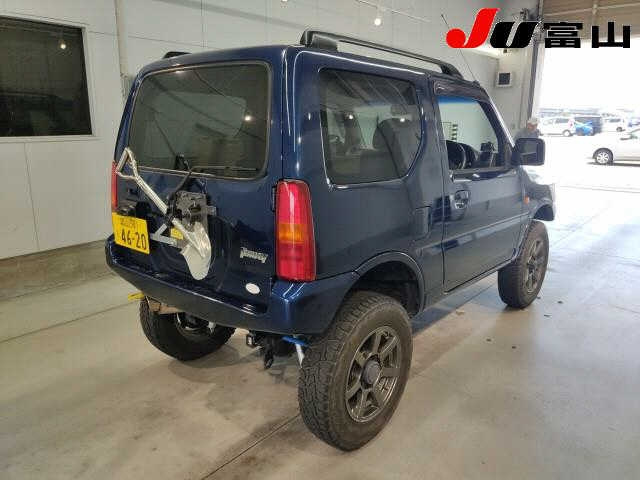 SUZUKI JIMNY 2011