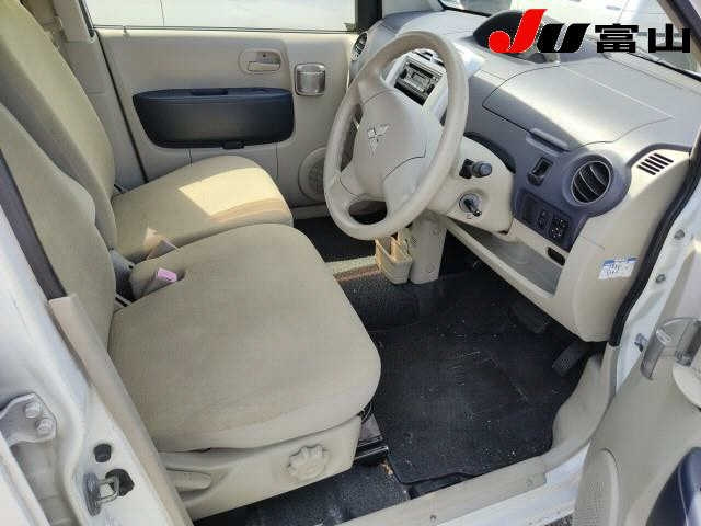 MITSUBISHI EK WAGON 2013