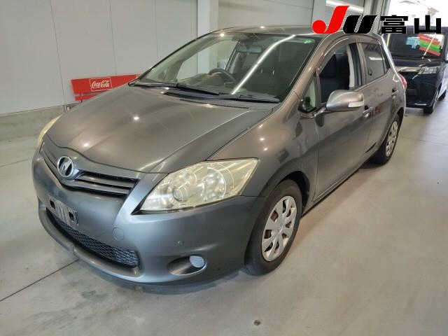 TOYOTA AURIS 2010