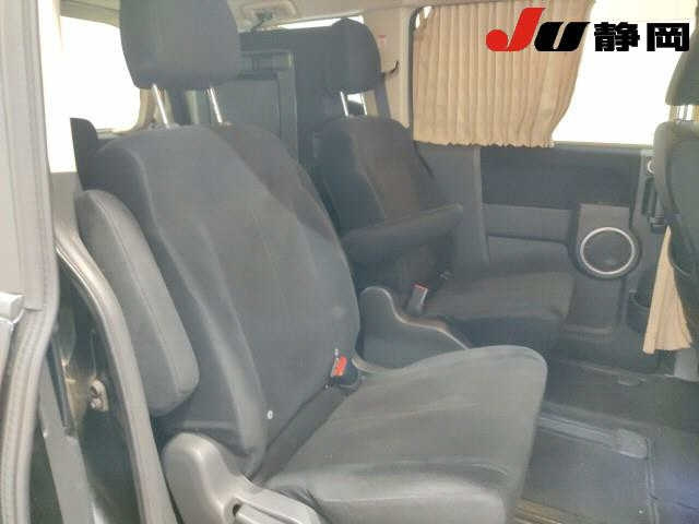 MITSUBISHI DELICA D5 2015