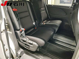 NISSAN SERENA 2016