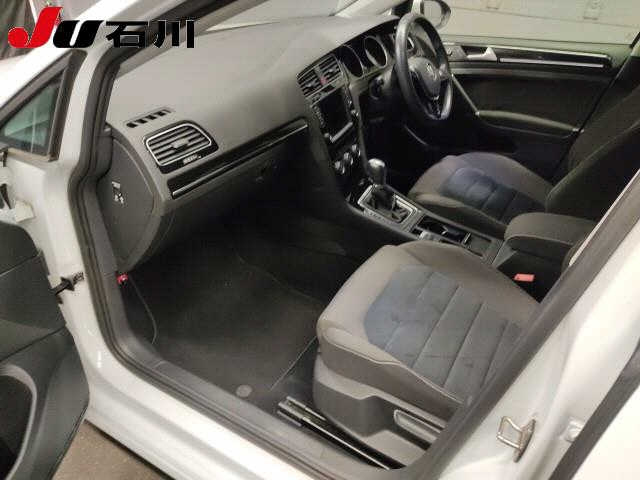 VOLKSWAGEN GOLF 2014