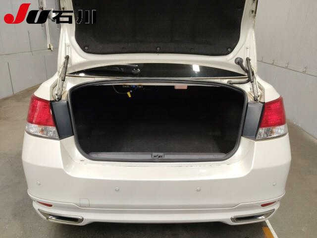 SUBARU LEGACY B4 2013