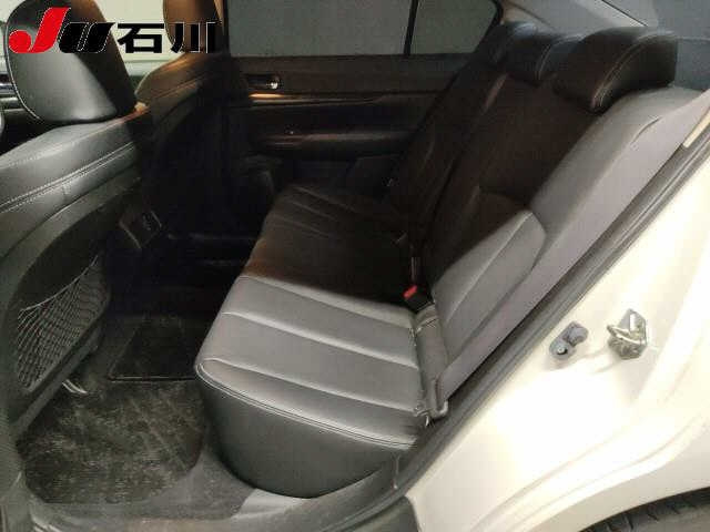 SUBARU LEGACY B4 2013