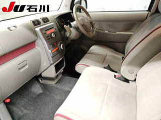 DAIHATSU MOVE CONTE 2010