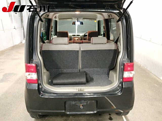 DAIHATSU MOVE CONTE 2010