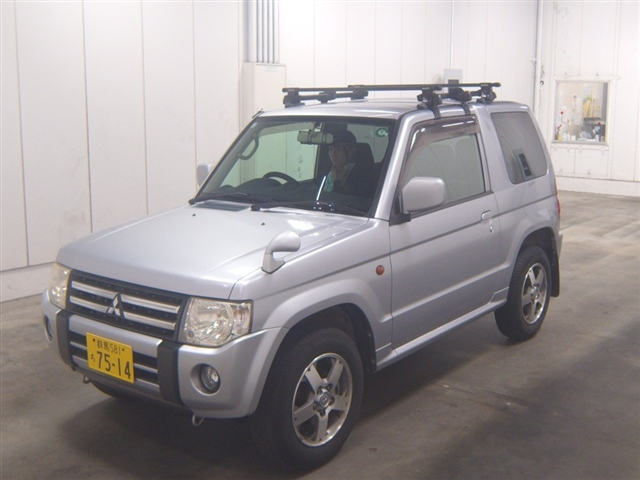 MITSUBISHI PAJERO MINI 2009