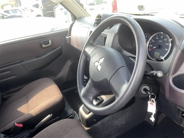 MITSUBISHI PAJERO MINI 2009