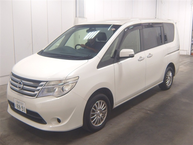NISSAN SERENA 2015
