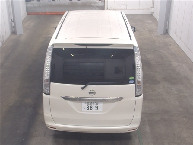 NISSAN SERENA 2015