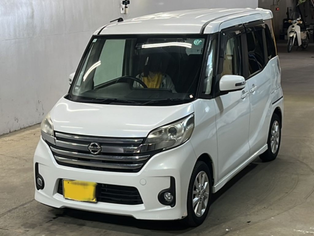 NISSAN DAYZ ROOX 2015