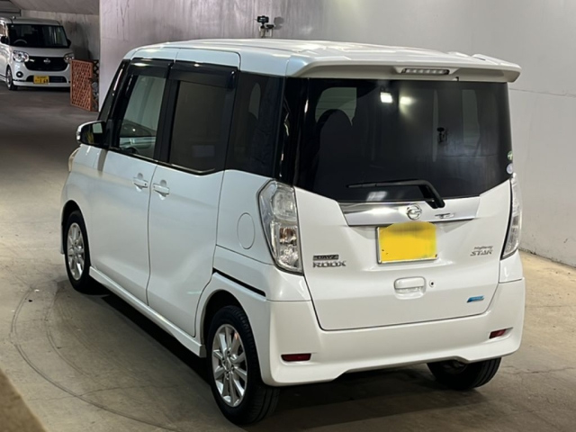 NISSAN DAYZ ROOX 2015