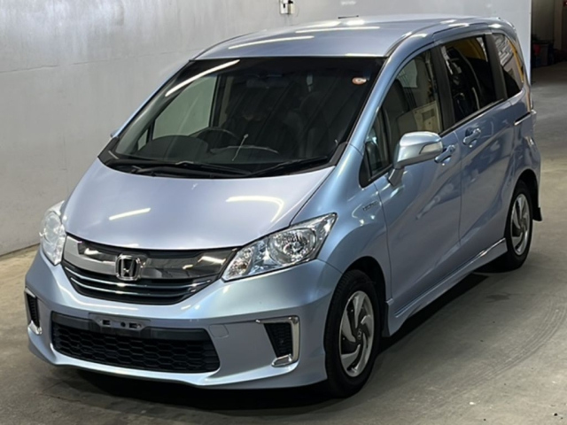 HONDA FREED 2015