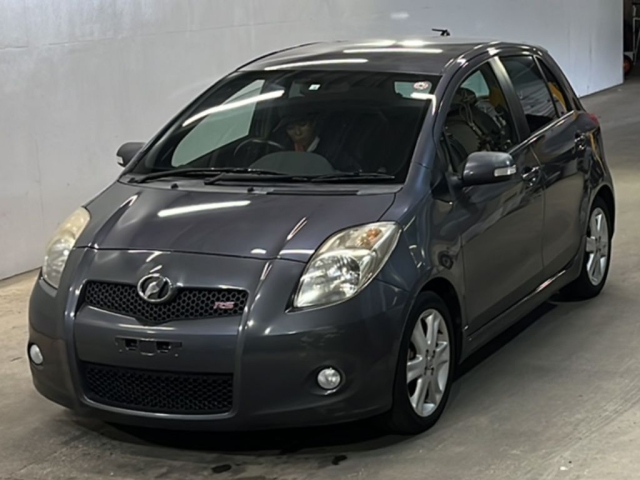 TOYOTA VITZ 2008