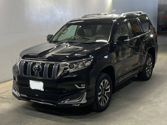 TOYOTA LAND CRUISER PRADO 2023