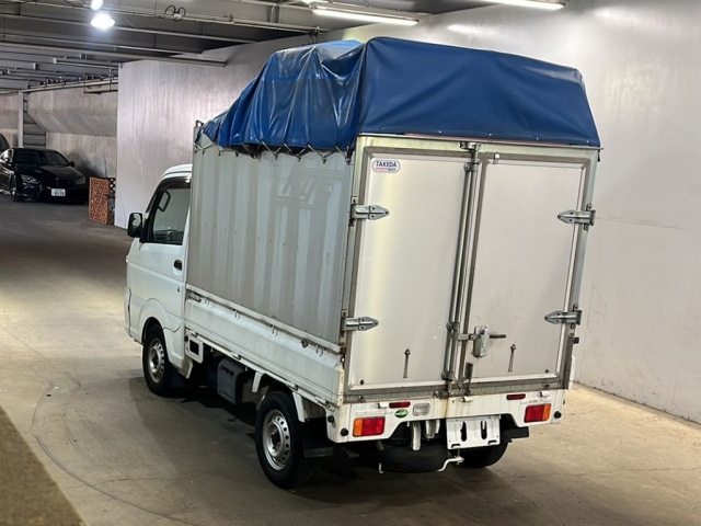 NISSAN CLIPPER TRUCK 2018