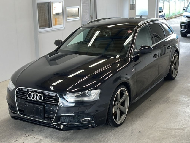 AUDI A4 2014
