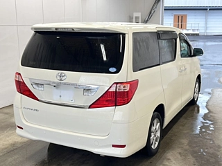 TOYOTA ALPHARD 2009