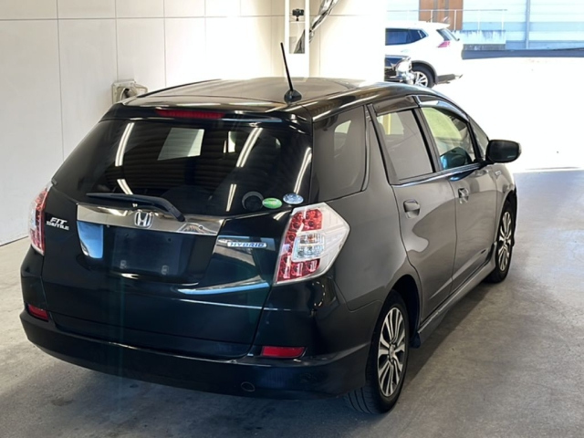 HONDA FIT SHUTTLE 2014
