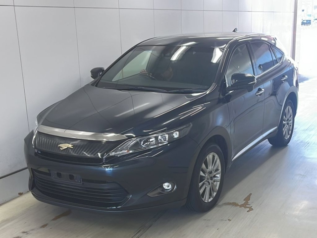 TOYOTA HARRIER 2014
