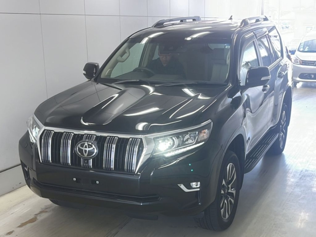 TOYOTA LAND CRUISER PRADO 2022