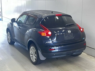 NISSAN JUKE 2011