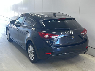 MAZDA AXELA 2017