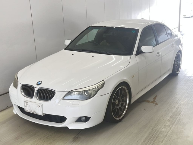 BMW 5 SERIES 2008