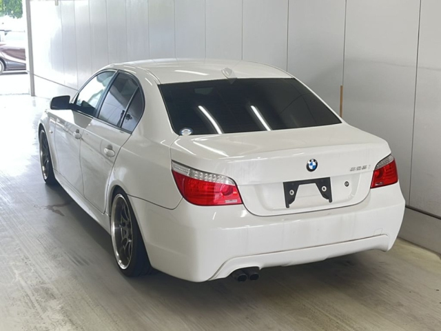 BMW 5 SERIES 2008