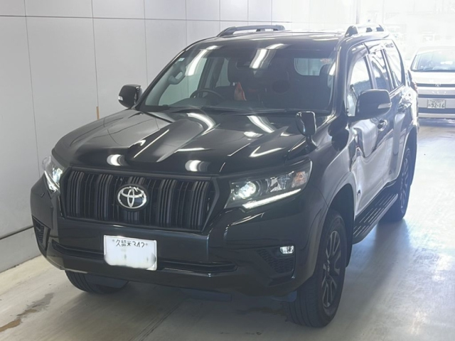 TOYOTA LAND CRUISER PRADO 2023