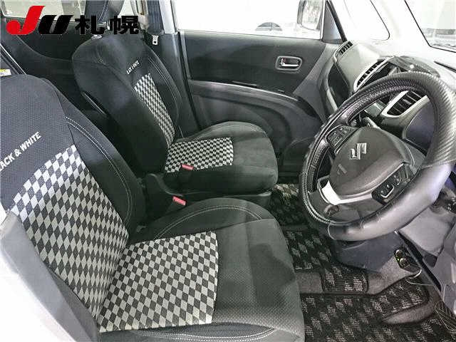 SUZUKI SOLIO 2014
