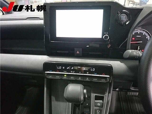 TOYOTA NOAH 2025