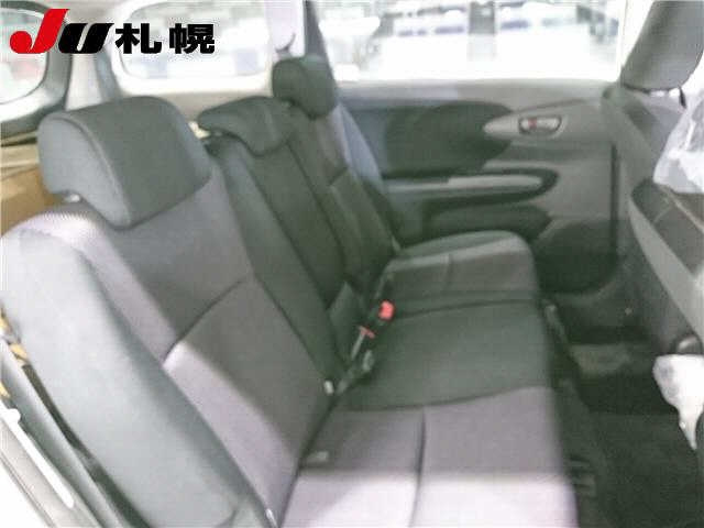 TOYOTA WISH 2012