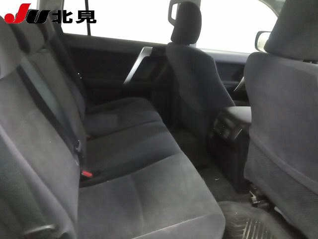 TOYOTA LAND CRUISER PRADO 2017