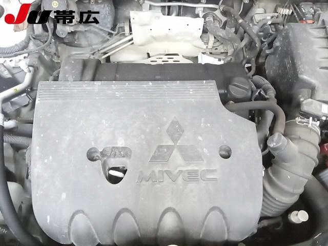 MITSUBISHI RVR 2013