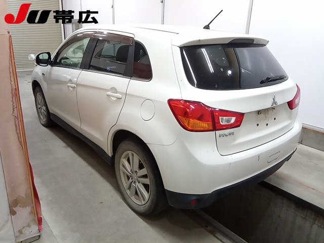 MITSUBISHI RVR 2013