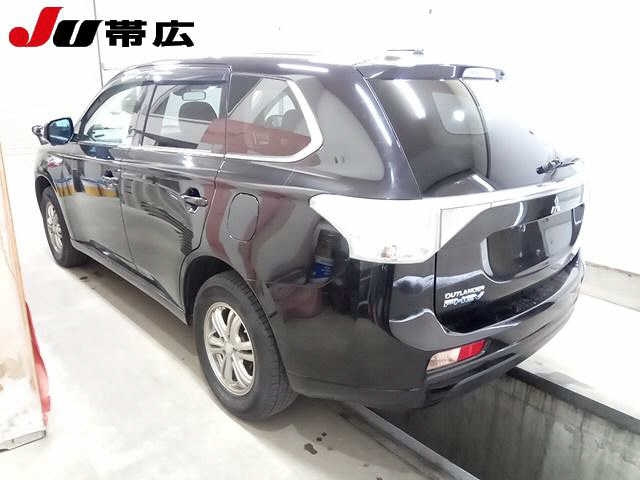 MITSUBISHI OUTLANDER PHEV 2014