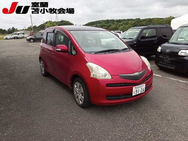 TOYOTA RACTIS 2010