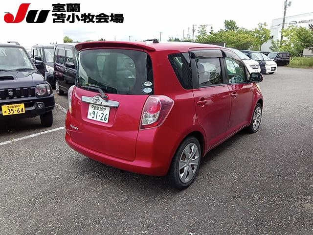 TOYOTA RACTIS 2010