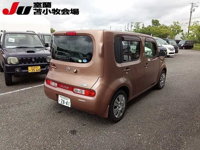 NISSAN CUBE 2011