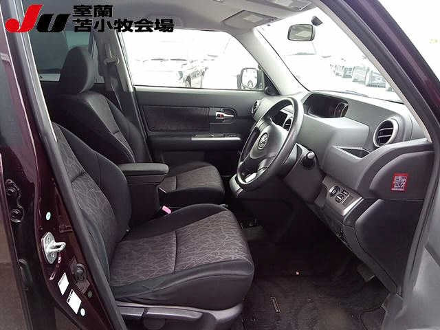 TOYOTA COROLLA RUMION 2011