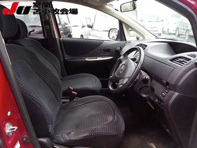 TOYOTA RACTIS 2010