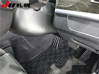 BMW 5 SERIES 2012