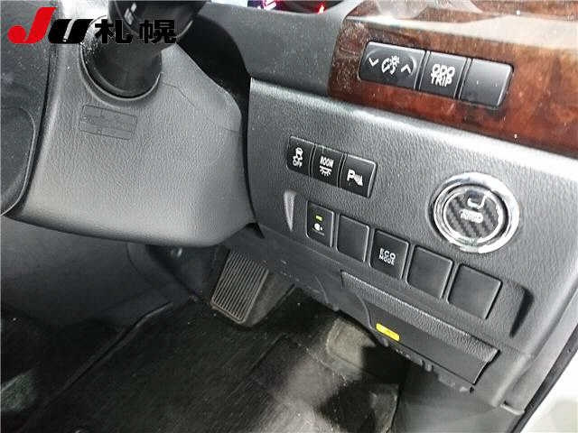 TOYOTA VELLFIRE 2014