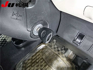 DAIHATSU MIRA 2010