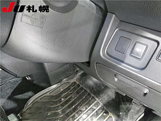 NISSAN SERENA 2014