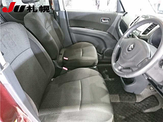 SUZUKI SOLIO 2011