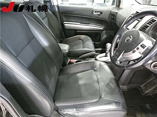NISSAN X-TRAIL 2010