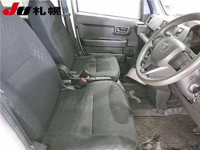 TOYOTA PIXIS VAN 2022