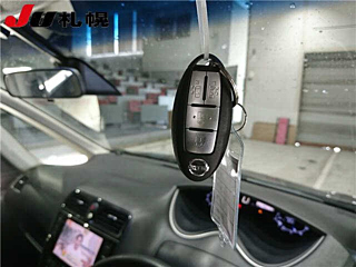 NISSAN SERENA 2014
